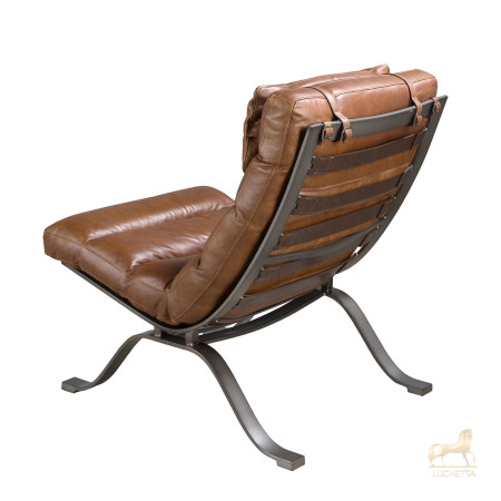 Кресло из темно-коричневой кожи модель 5161 Кресло из темно-коричневой кожи модель 5161