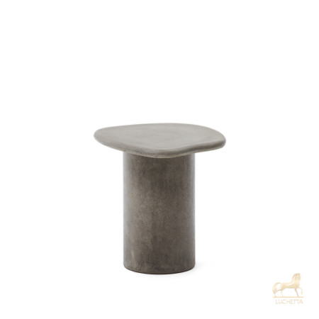 Приставной столик из цемента Macarella 48 x 47 см Приставной столик из цемента Macarella 48 x 47 см