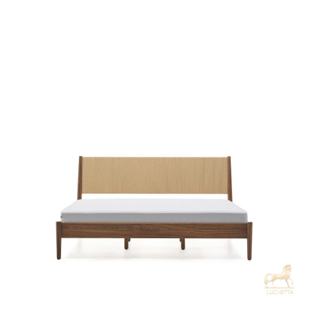 Кровать Elan из шпона и массива ореха со шнуром 180 x 200 Кровать Elan из шпона и массива ореха со шнуром 180 x 200