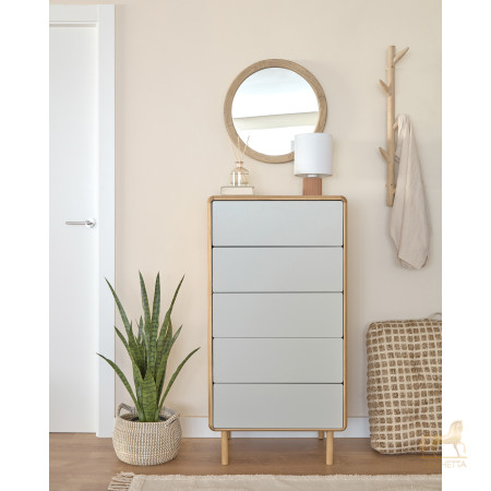 Комод Anielle из массива и шпона ясеня с тремя ящиками 60 x 117 см Комод Anielle из массива и шпона ясеня с тремя ящиками 60 x 117 см