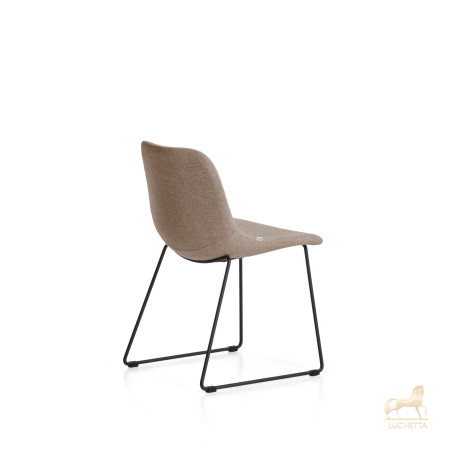 Стул Zahara из коричневой синели с черными стальными ножками Стул Zahara из коричневой синели с черными стальными ножками