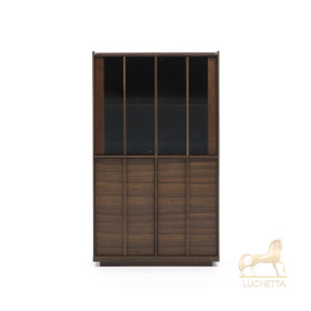 Витрина Onix из массива ореха и орехового шпона темная отделка 101 x 170 см