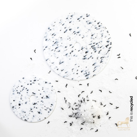 Подвесной светильник Confetti из переработанного пластика мраморный ø45 см Подвесной светильник Confetti из переработанного пластика мраморный ø45 см