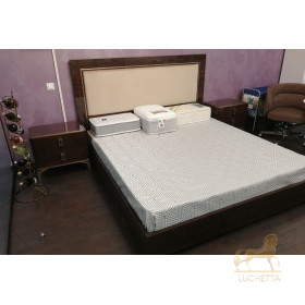 Итальянская спальная группа Eva (кровать сп. место 180*200 + 2 тумб.) фабрики STATUS