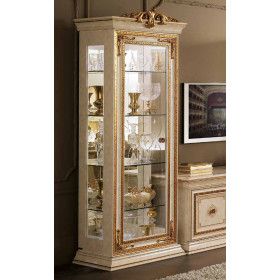 Итальянская гостиная Leonardo фабрики ARREDO CLASSIC. Стоимость комплекта как на фото.
