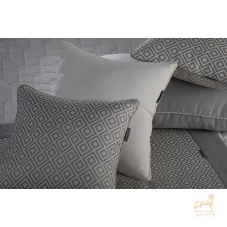 Подушка Chiara TEXTILE, FRATELLI BARRI Подушка Chiara TEXTILE, FRATELLI BARRI