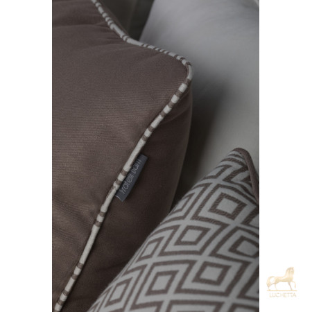 Дебора (Debora) комплект саше, 3 подушки, покрывало TEXTILE, FRATELLI BARRI Дебора (Debora) комплект саше, 3 подушки, покрывало TEXTILE, FRATELLI BARRI