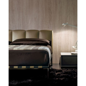 Кровать KRISTALL I 4 MARIANI KRISTALETT160